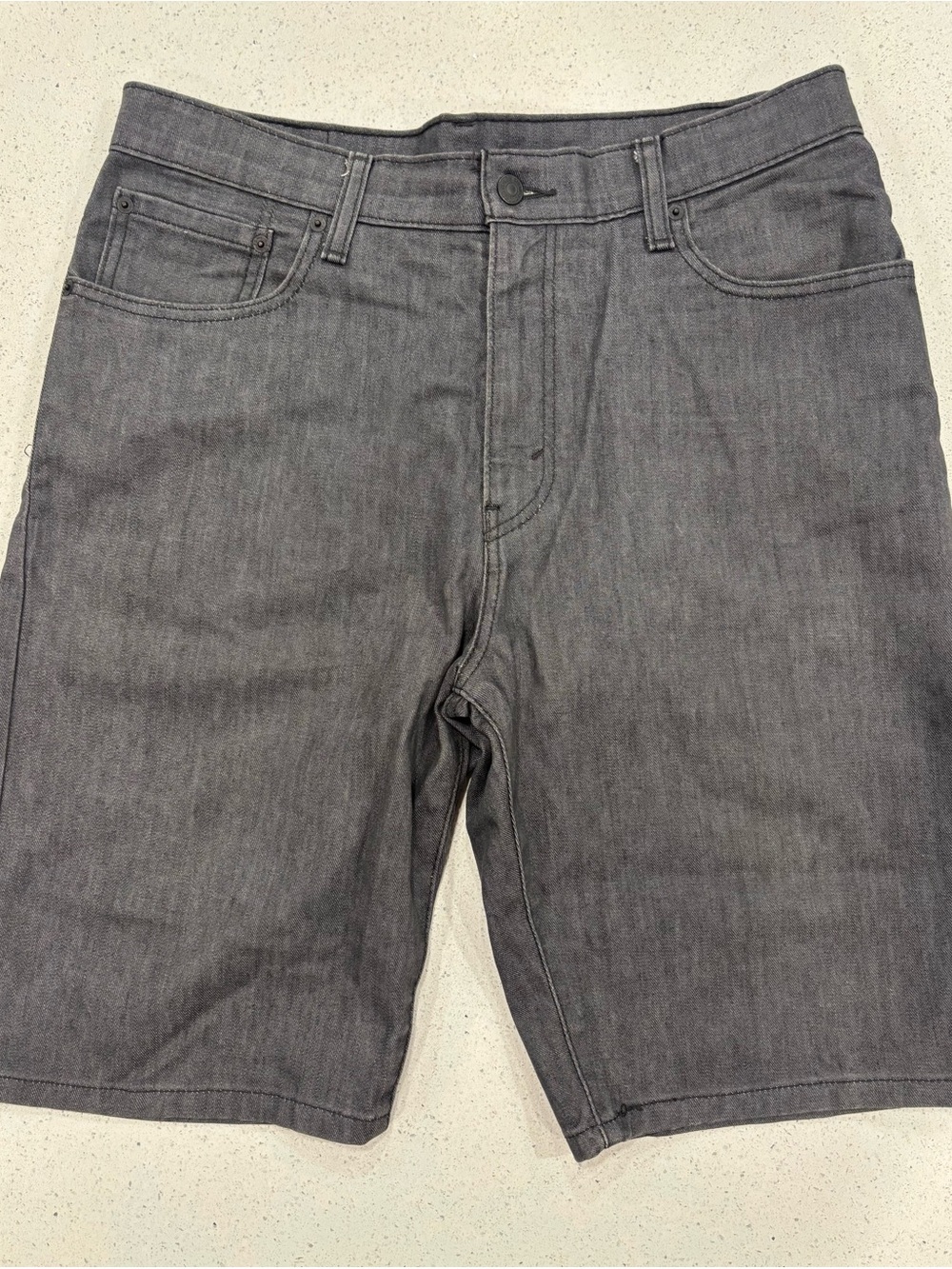 Levi’s Men's Gray 569 Denim Gray Shorts Baggy, Relaxed Fit, Waist 34